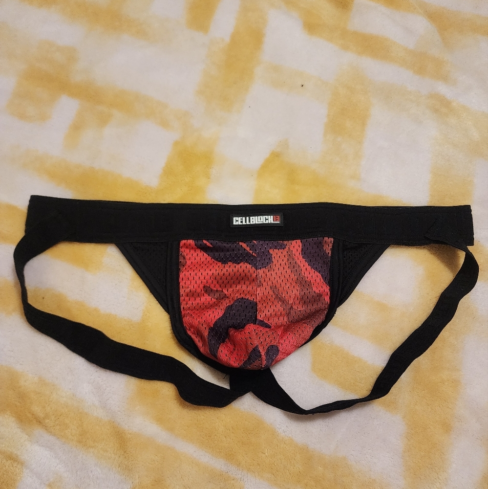 Cellblock 13 Foxhole jock